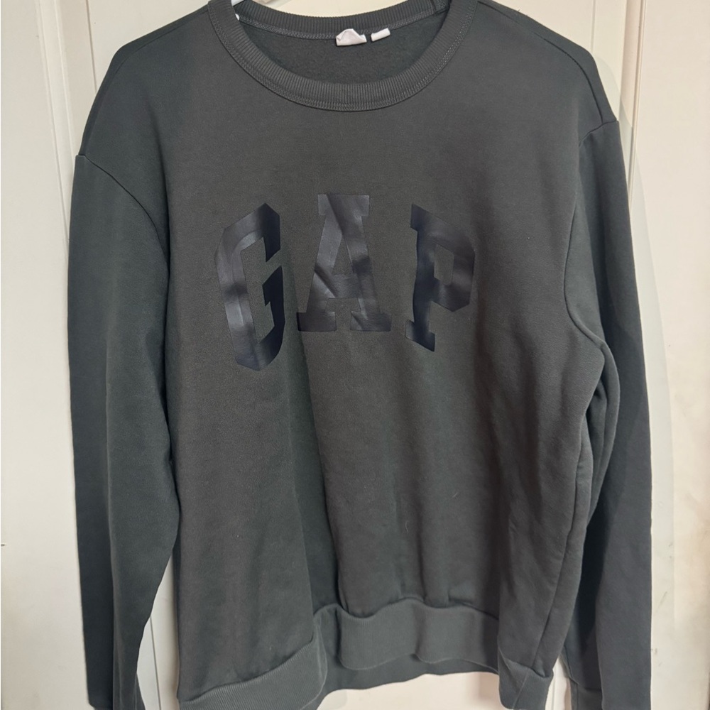 GAP Men's Black Sweater